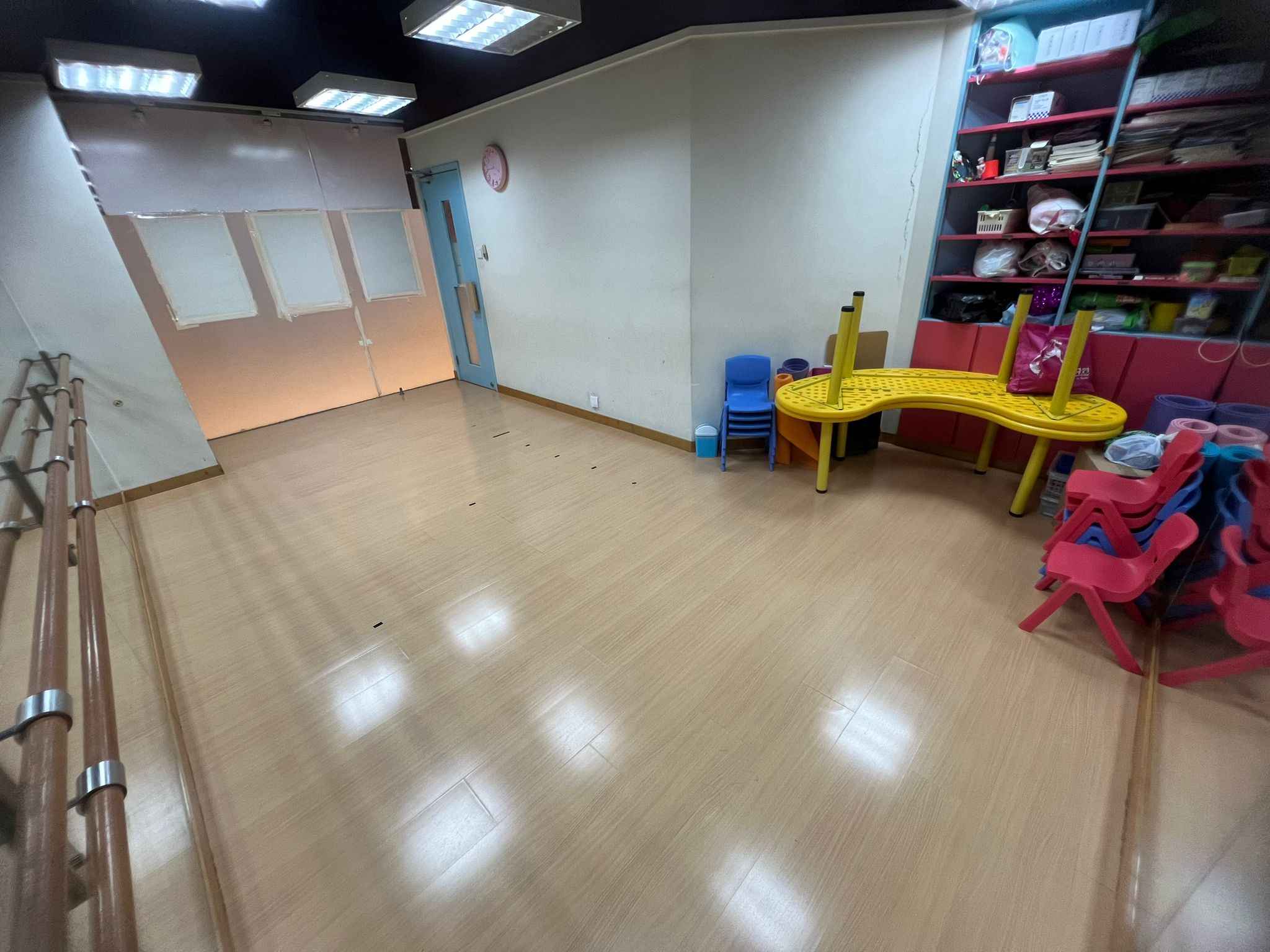 低成本入場有牌補習社